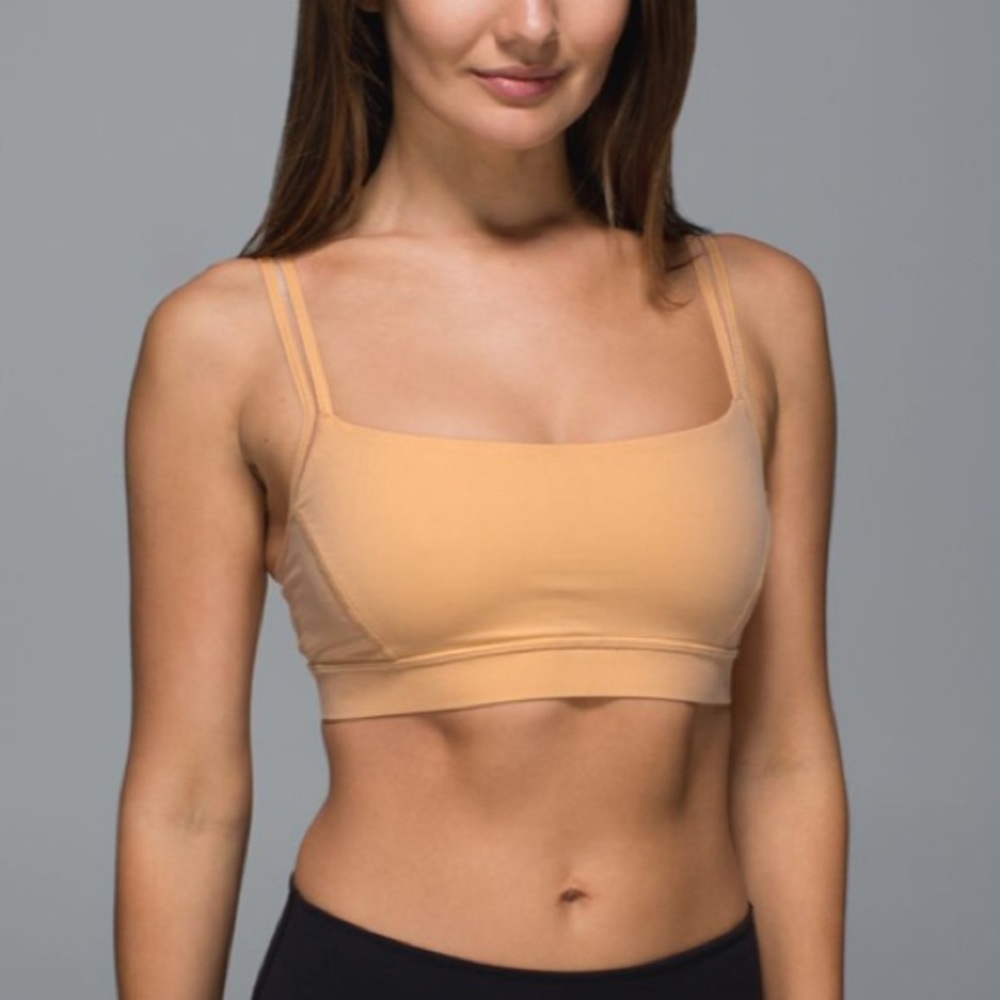 🚫SOLD🚫Lululemon Straight Up Bra Size 4 Peach
